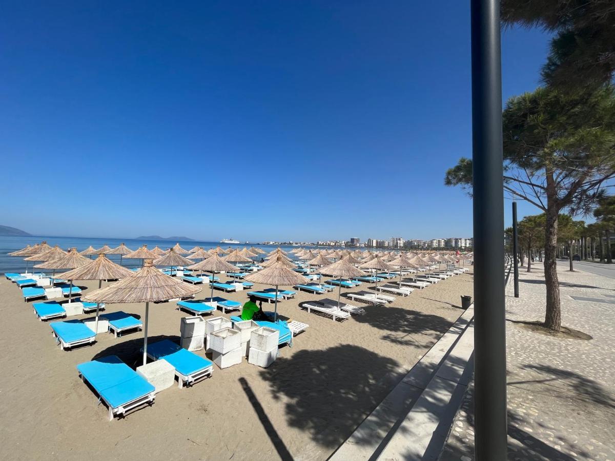 Gloria'S Apartment Lungomare Vlorë Екстериор снимка