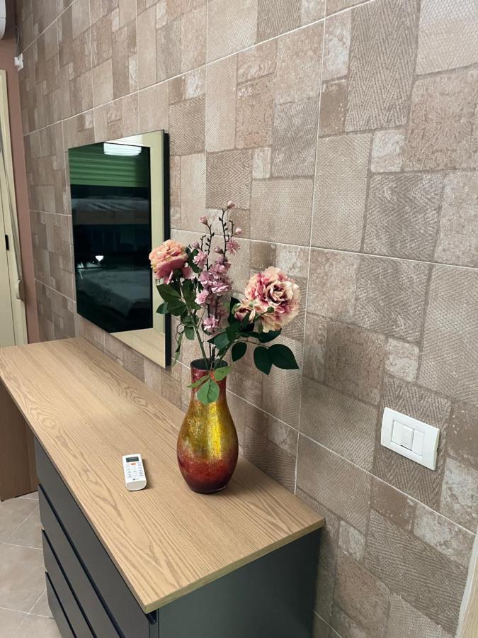 Gloria'S Apartment Lungomare Vlorë Екстериор снимка